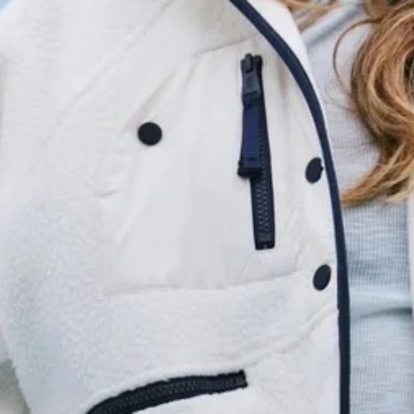 FP Movement Hit The Slopes Patch Jacket - Picture 4 of 14